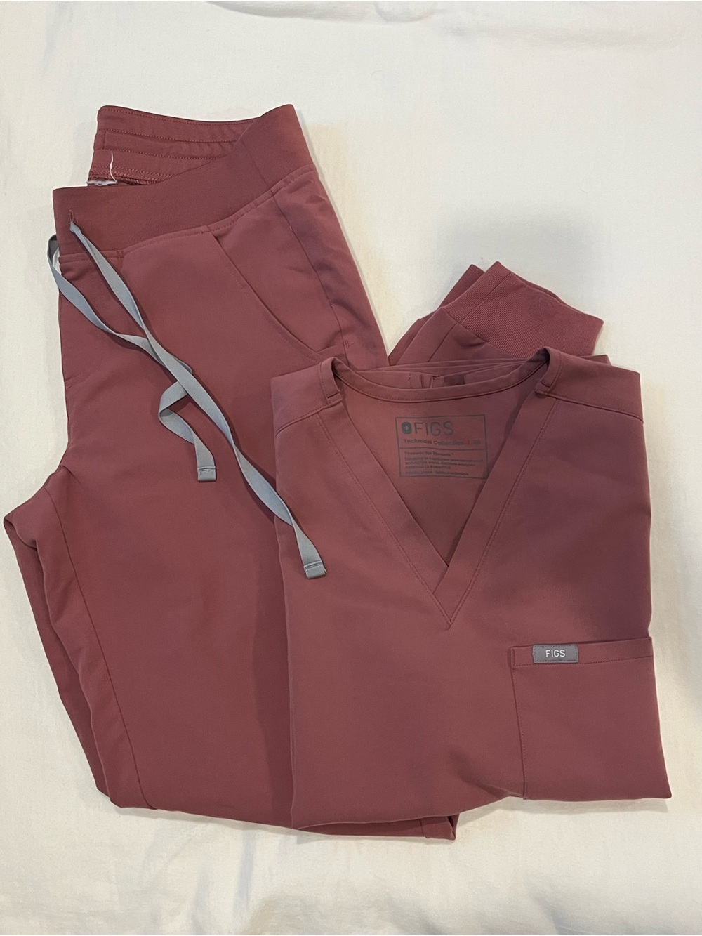 FIGS Scrub Set XS/S Mauve